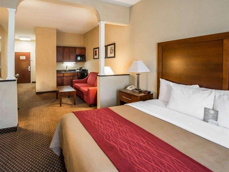 Comfort Inn & Suites Morganton Esterno foto