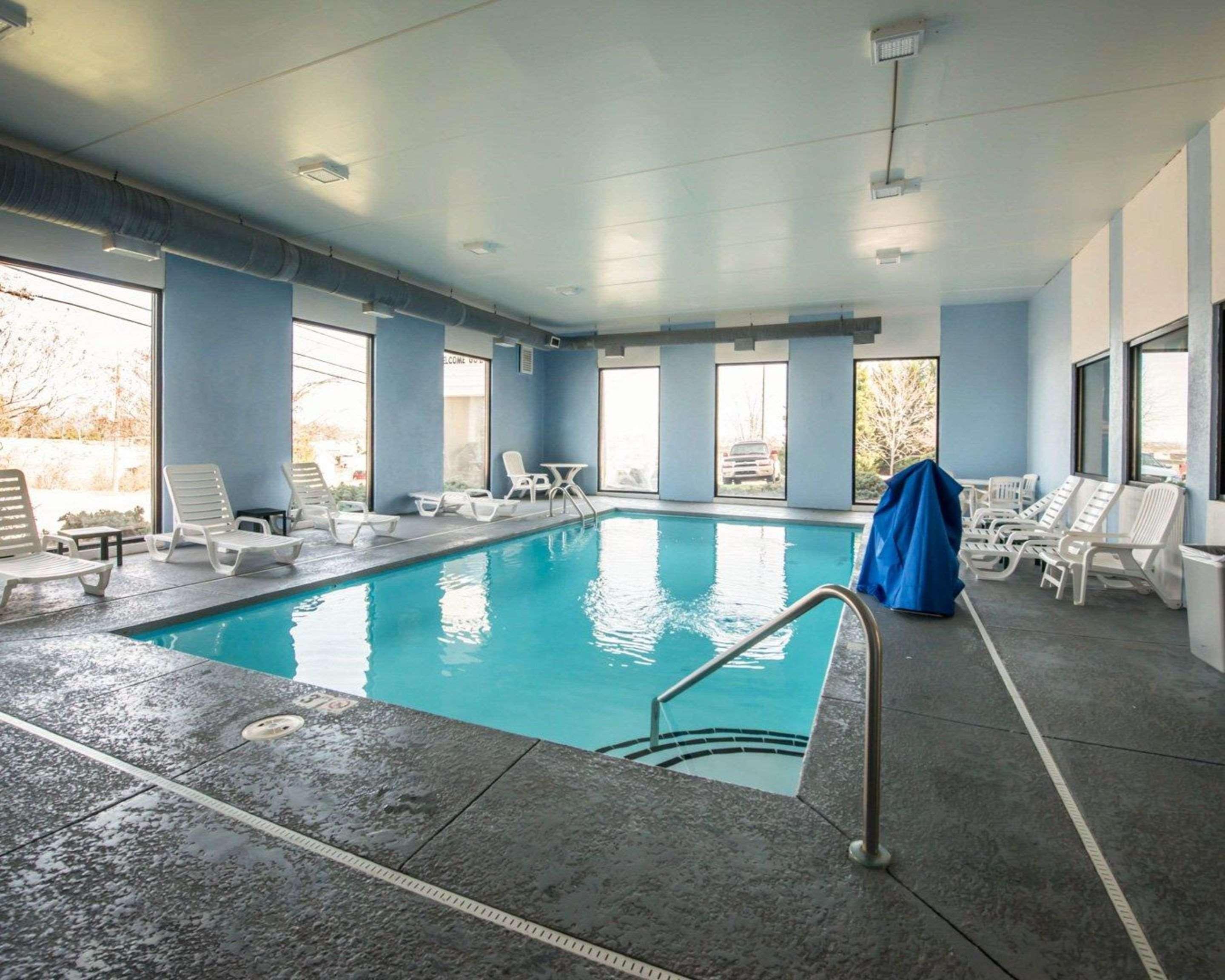 Comfort Inn & Suites Morganton Esterno foto