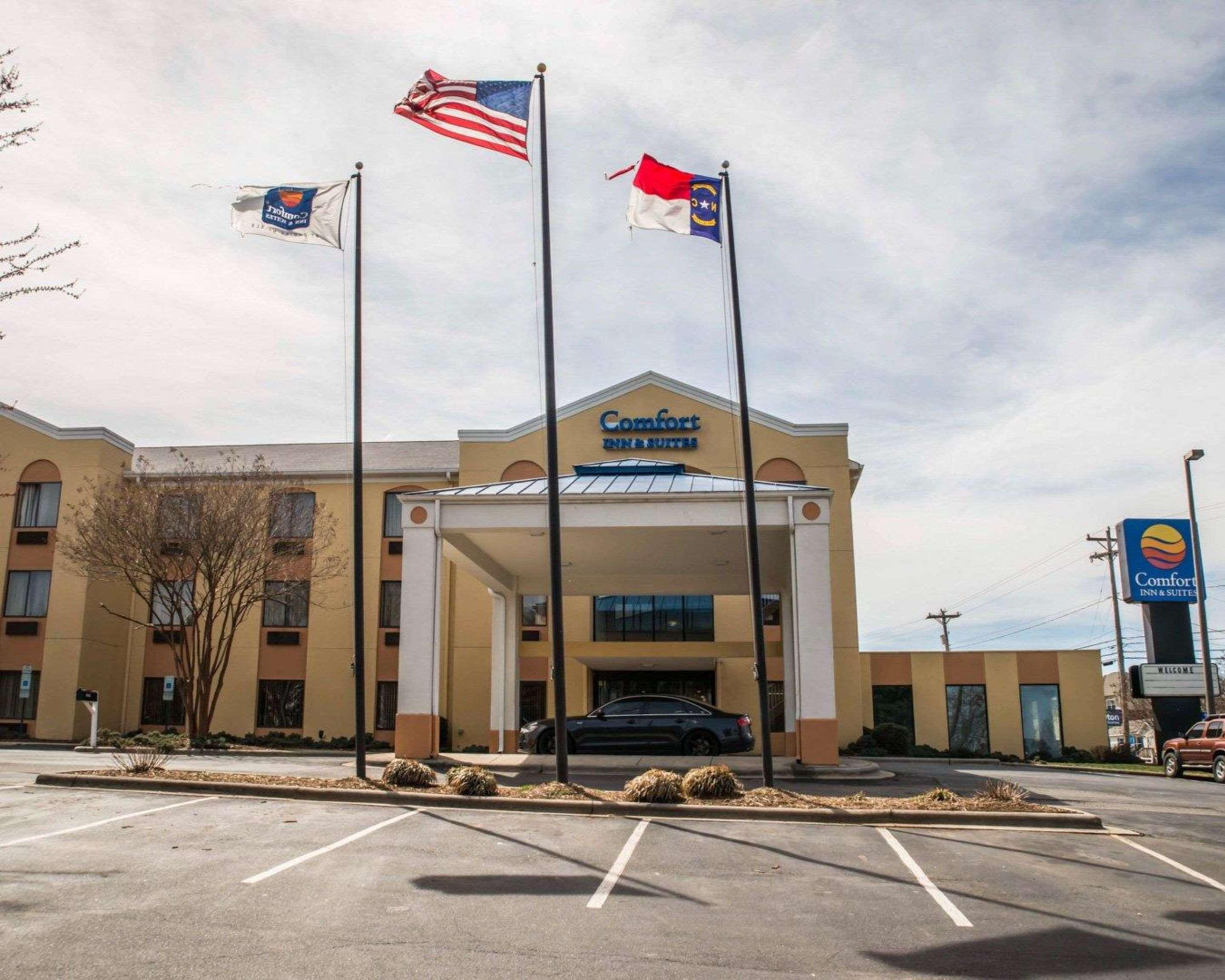 Comfort Inn & Suites Morganton Esterno foto