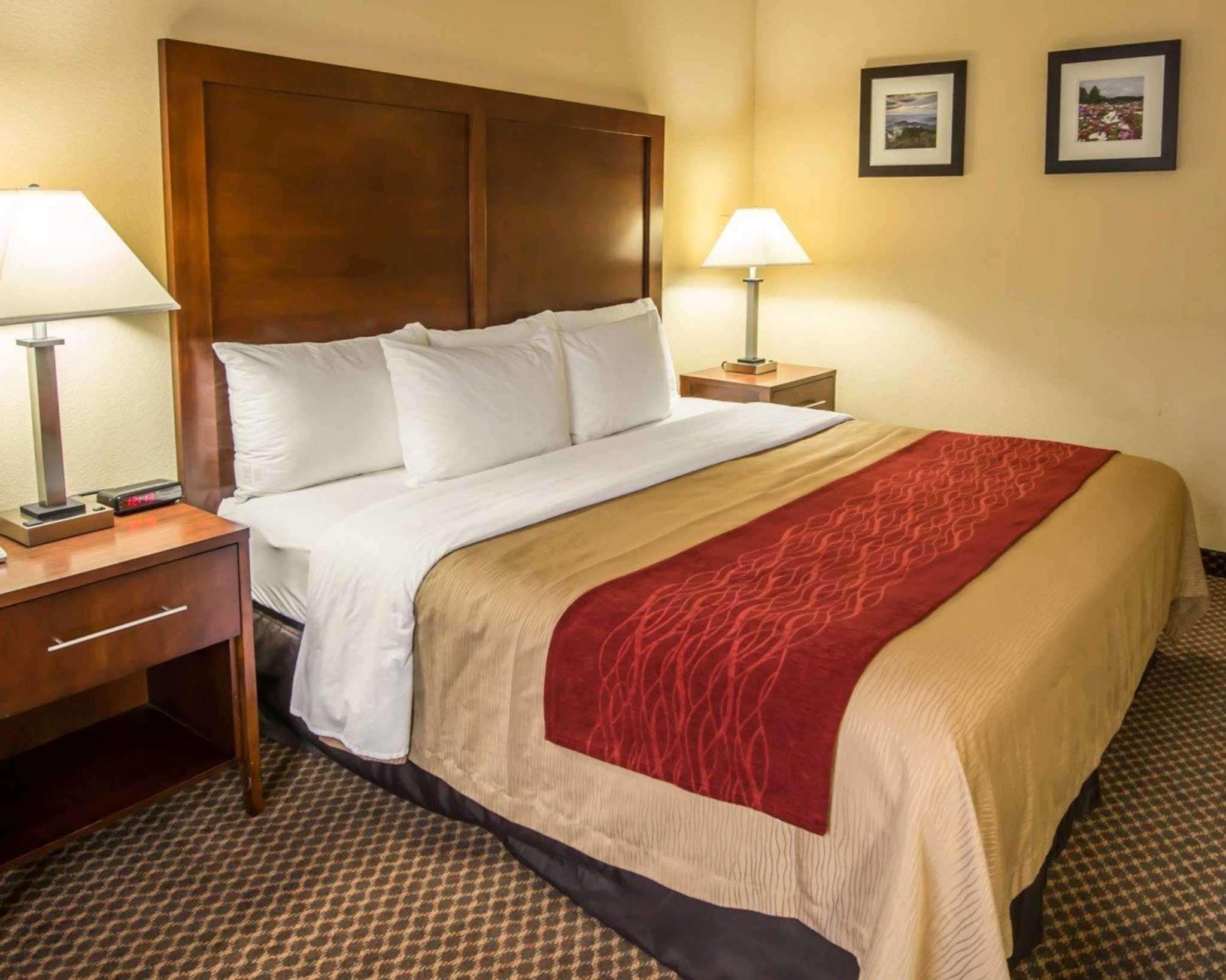 Comfort Inn & Suites Morganton Esterno foto