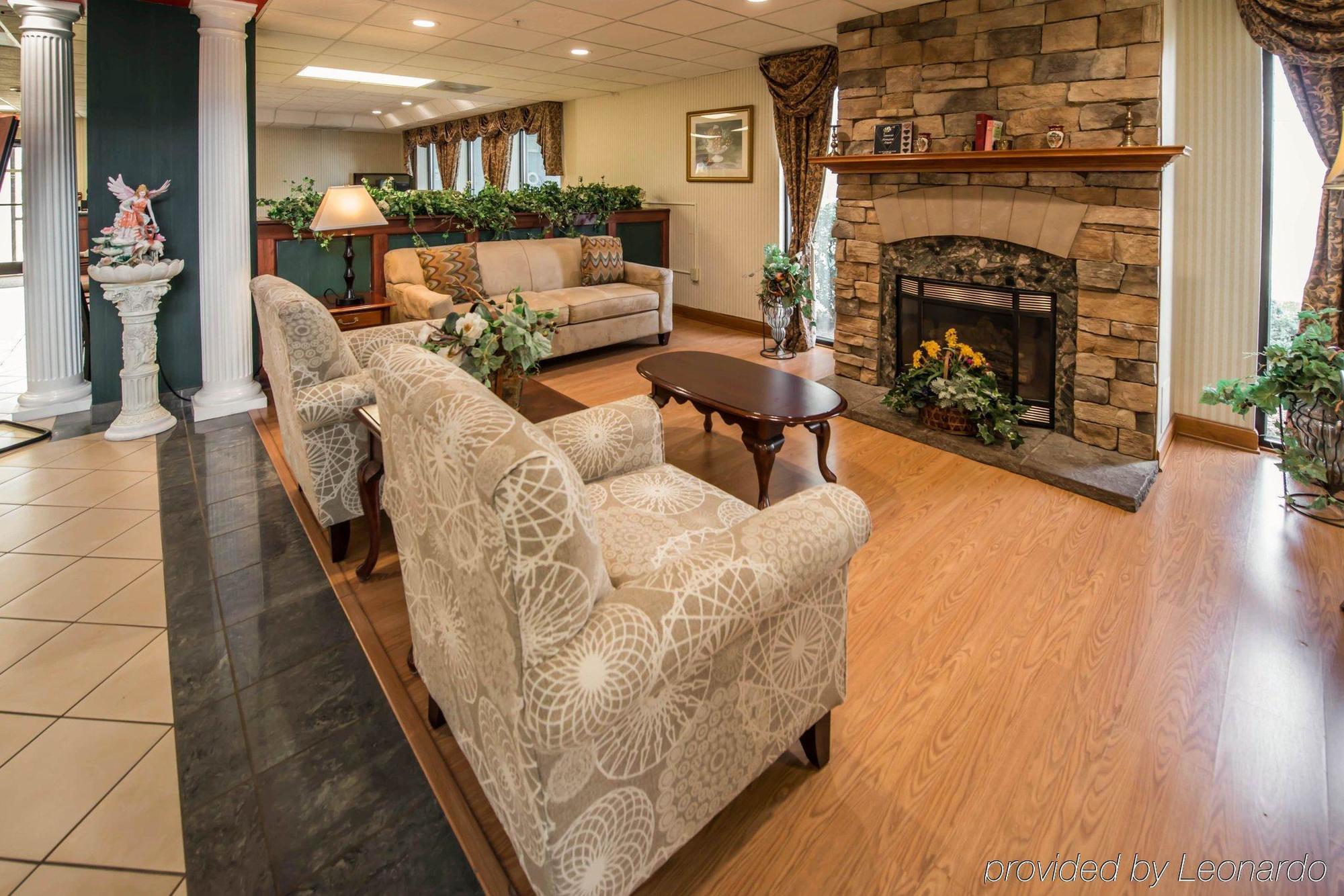 Comfort Inn & Suites Morganton Esterno foto